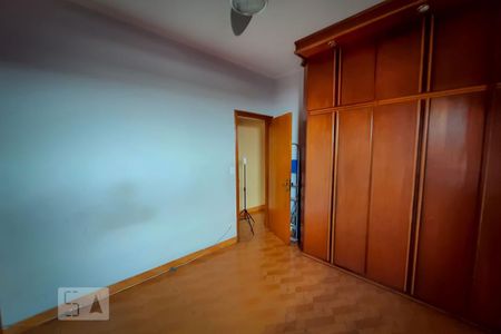 Quarto 1 de casa à venda com 3 quartos, 450m² em Vila Prudente, São Paulo