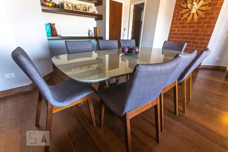 Mesa e cadeiras de apartamento para alugar com 4 quartos, 178m² em Vila Dayse, São Bernardo do Campo