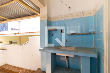 Casa à venda com 220m², 4 quartos e 2 vagasÁrea de serviço