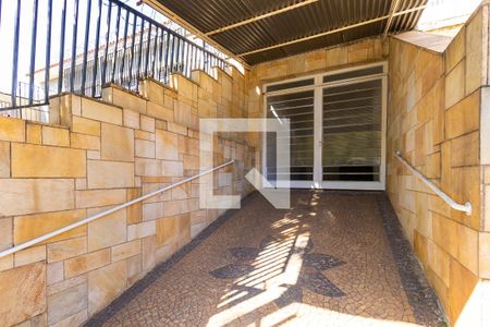 Casa à venda com 220m², 4 quartos e 2 vagasVagas de garagem