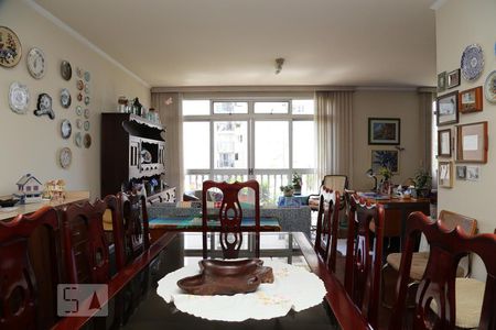 Apartamento à venda com 160m², 3 quartos e 3 vagasSala