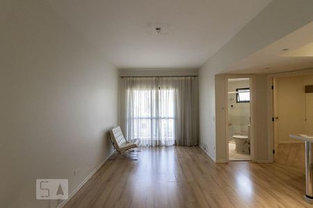 Sala de apartamento para alugar com 1 quarto, 45m² em Vila Nova Conceição, São Paulo