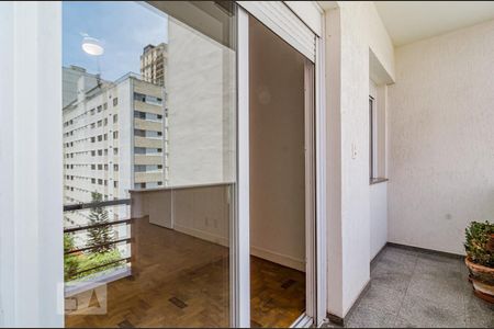 Apartamento para alugar com 175m², 3 quartos e 1 vaga Apartamento para alugar com 175m², 3 quartos e 1 vagaVaranda