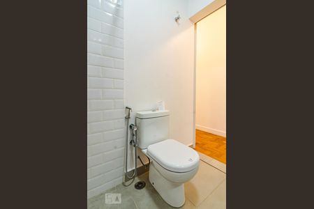 Apartamento para alugar com 175m², 3 quartos e 1 vaga Apartamento para alugar com 175m², 3 quartos e 1 vagaBanheiro