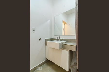 Apartamento para alugar com 175m², 3 quartos e 1 vaga Apartamento para alugar com 175m², 3 quartos e 1 vagaBanheiro