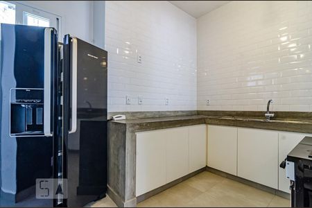 Apartamento para alugar com 175m², 3 quartos e 1 vaga Apartamento para alugar com 175m², 3 quartos e 1 vagaCozinha