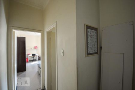 Corredor de apartamento à venda com 1 quarto, 82m² em Cambuci, São Paulo