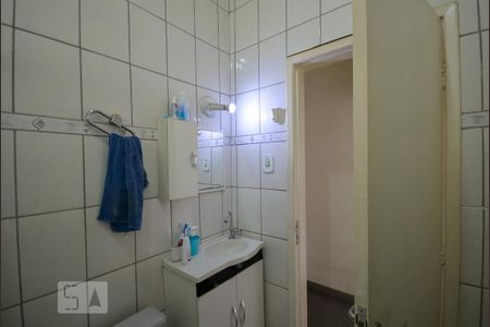 Apartamento à venda com 82m², 1 quarto e sem vagaBanheiro