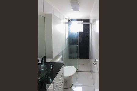 Apartamento para alugar com 45m², 2 quartos e 1 vaga Apartamento para alugar com 45m², 2 quartos e 1 vagaBanheiro