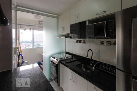 Apartamento para alugar com 45m², 2 quartos e 1 vaga Apartamento para alugar com 45m², 2 quartos e 1 vagaBanheiro