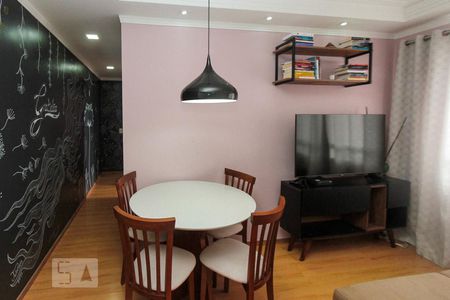 Apartamento para alugar com 45m², 2 quartos e 1 vagaSala