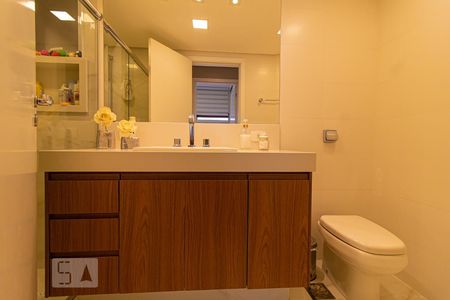 Apartamento para alugar com 144m², 3 quartos e sem vagaBanheiro Social 2