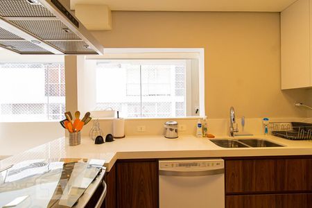 Apartamento para alugar com 144m², 3 quartos e sem vagaCozinha