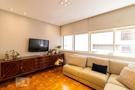 Apartamento para alugar com 144m², 3 quartos e sem vagaSala