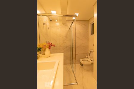 Apartamento para alugar com 144m², 3 quartos e sem vagaBanheiro Social 1