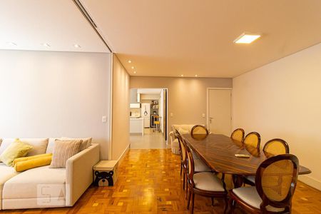 Apartamento para alugar com 144m², 3 quartos e sem vagaSala