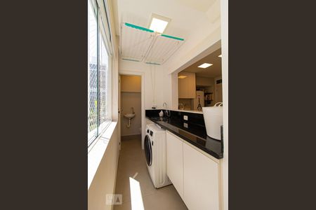 Apartamento para alugar com 144m², 3 quartos e sem vagaÁrea de Serviço