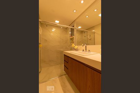 Apartamento para alugar com 144m², 3 quartos e sem vagaBanheiro Social 2