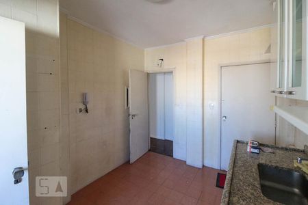Apartamento à venda com 85m², 2 quartos e 1 vagaCozinha