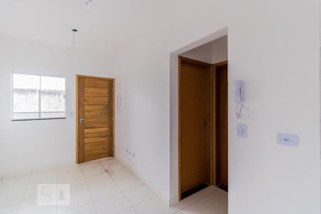 Sala/Cozinha de kitnet/studio para alugar com 2 quartos, 40m² em Vila Franci, São Paulo