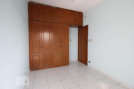 Casa à venda com 250m², 4 quartos e 4 vagas Casa à venda com 250m², 4 quartos e 4 vagasQuarto 3