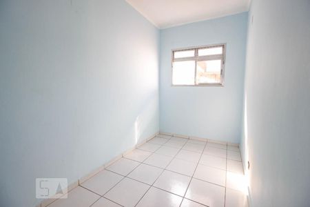 Casa à venda com 250m², 4 quartos e 4 vagas Casa à venda com 250m², 4 quartos e 4 vagasEscritório