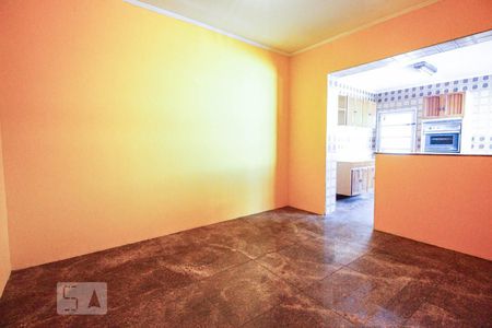 Casa à venda com 250m², 4 quartos e 4 vagas Casa à venda com 250m², 4 quartos e 4 vagasSala de Jantar
