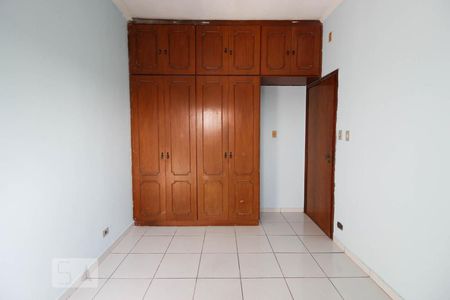 Casa à venda com 250m², 4 quartos e 4 vagas Casa à venda com 250m², 4 quartos e 4 vagasQuarto 3