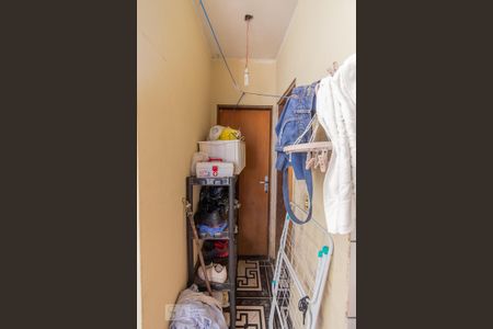 Casa à venda com 240m², 3 quartos e 6 vagas Casa à venda com 240m², 3 quartos e 6 vagasÁrea de Serviço