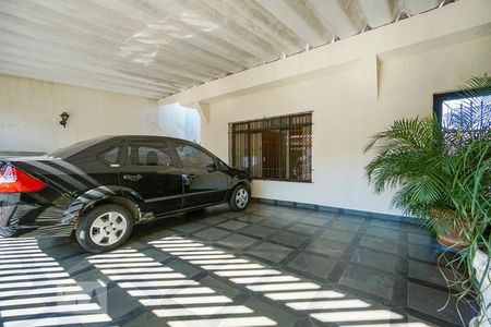 Casa à venda com 365m², 3 quartos e 2 vagasGaragem