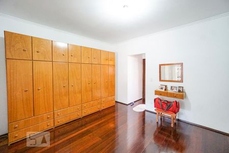 Casa à venda com 365m², 3 quartos e 2 vagasSuíte 01