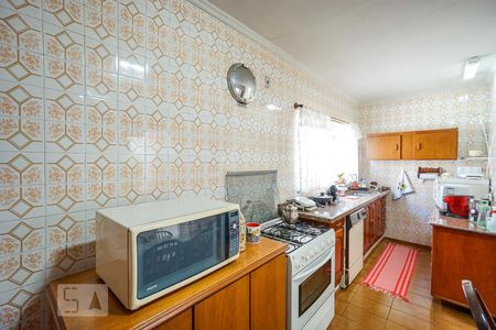 Casa à venda com 365m², 3 quartos e 2 vagasCozinha