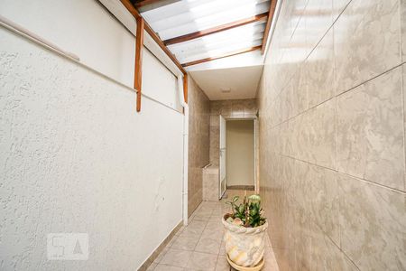 Casa à venda com 365m², 3 quartos e 2 vagasCorredor de entrada