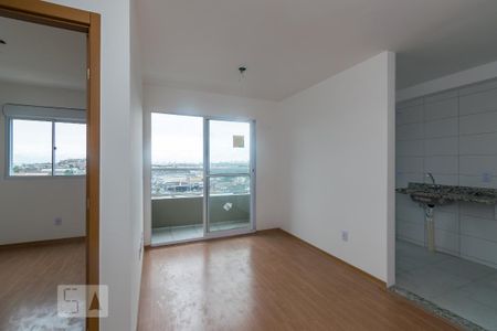 Sala de apartamento para alugar com 2 quartos, 52m² em Bonsucesso, Rio de Janeiro