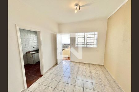 Sala de casa à venda com 2 quartos, 148m² em Vila Paulicéia, São Paulo