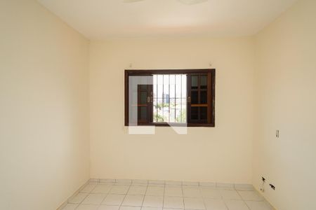 Casa à venda com 106m², 3 quartos e 2 vagasQuarto 2