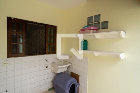 Casa à venda com 106m², 3 quartos e 2 vagasÁrea de Serviço