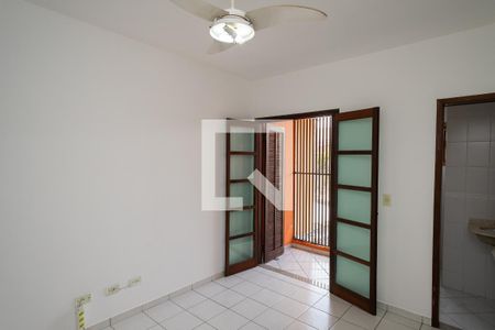 Casa à venda com 106m², 3 quartos e 2 vagasSuíte