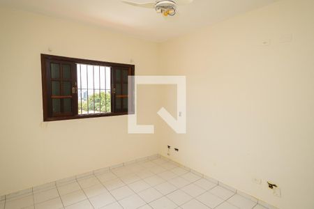Casa à venda com 106m², 3 quartos e 2 vagasQuarto 2