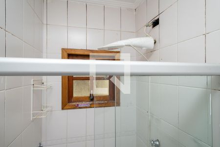 Casa à venda com 106m², 3 quartos e 2 vagasBanheiro