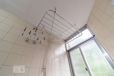 Apartamento para alugar com 65m², 2 quartos e 1 vagaÁrea de Serviço