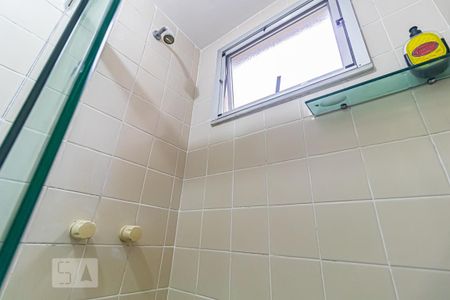 Apartamento para alugar com 65m², 2 quartos e 1 vagaBanheiro Social