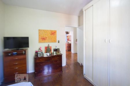 Casa à venda com 192m², 3 quartos e 2 vagasQuarto 1