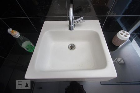 Casa à venda com 192m², 3 quartos e 2 vagasDetalhe Banheiro