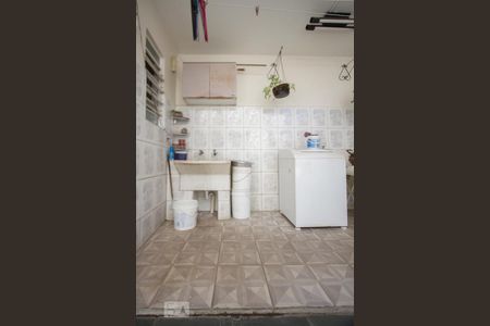 Casa à venda com 192m², 3 quartos e 2 vagasÁrea de Serviço