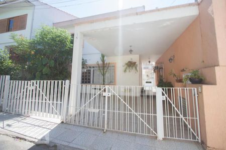 Casa à venda com 192m², 3 quartos e 2 vagasFachada
