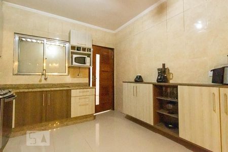 Casa para alugar com 350m², 3 quartos e 6 vagasCozinha