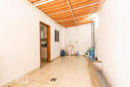 Casa para alugar com 350m², 3 quartos e 6 vagasÁrea de Serviço