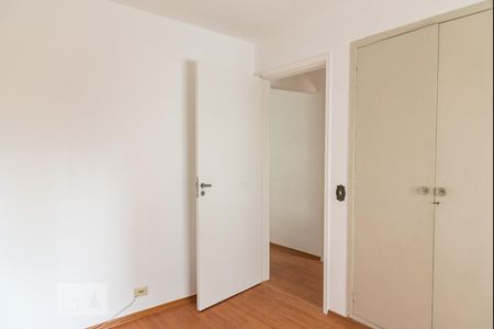 Apartamento à venda com 90m², 3 quartos e 2 vagas Apartamento à venda com 90m², 3 quartos e 2 vagasQuarto 2