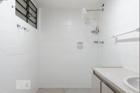 Apartamento à venda com 90m², 3 quartos e 2 vagas Apartamento à venda com 90m², 3 quartos e 2 vagasBanheiro